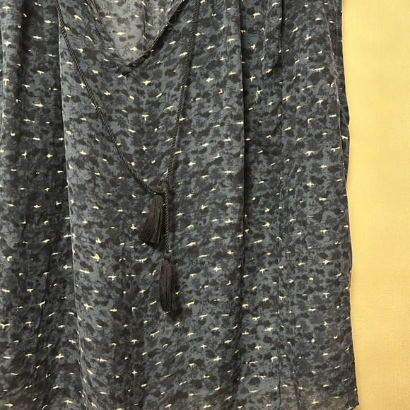 Joie silk sleeveless top - Picture 3 of 4